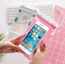 Description Protection from water, dust, sand, rain & snow Poly carbonate lens allows for crystal-clear pictures Perfect for swimming, surfing, kayaking, snowboarding & rafting UV Coated